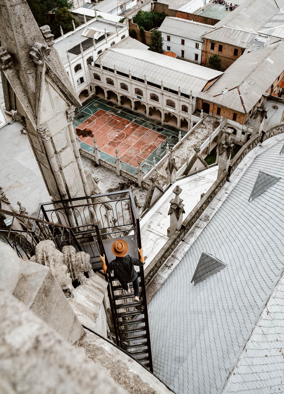 Things to do in Quito - Basilica del Voto Nacional